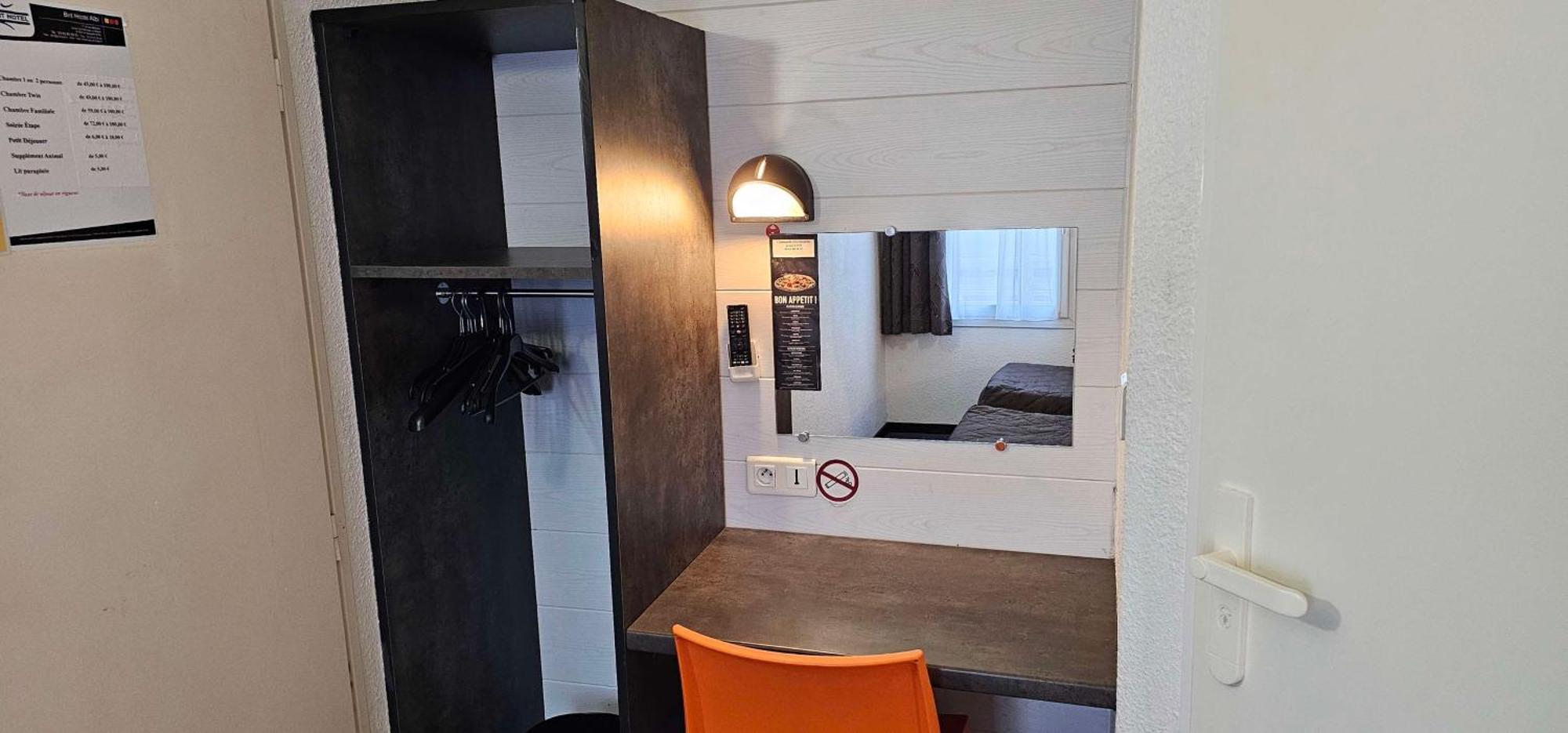 Brit Hotel Essentiel Albi Parc Des Expos Le Sequestre Kültér fotó