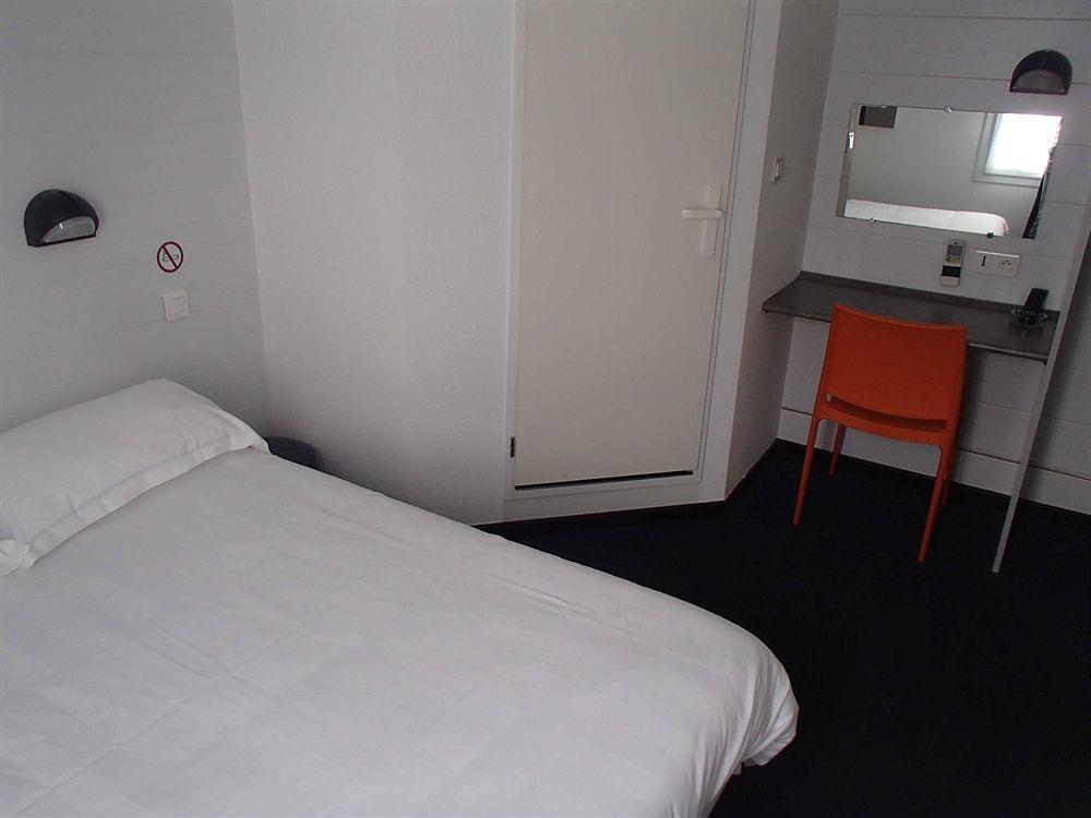 Brit Hotel Essentiel Albi Parc Des Expos Le Sequestre Kültér fotó